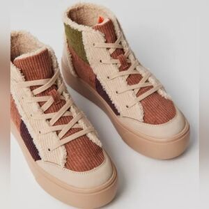 High-Top Corduroy Lace-Up Sneakers in Multi Brown Size 8
